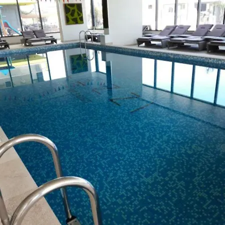 Mamaia Nord- 3 Piscine Exterioare Plaja Centru Promenada *