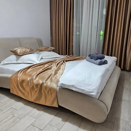 Mamaia Nord- 3 Piscine Exterioare Plaja Centru Promenada Năvodari