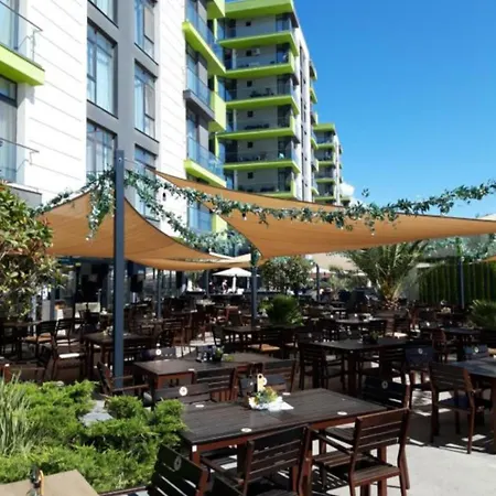 Mamaia Nord- 3 Piscine Exterioare Plaja Centru Promenada